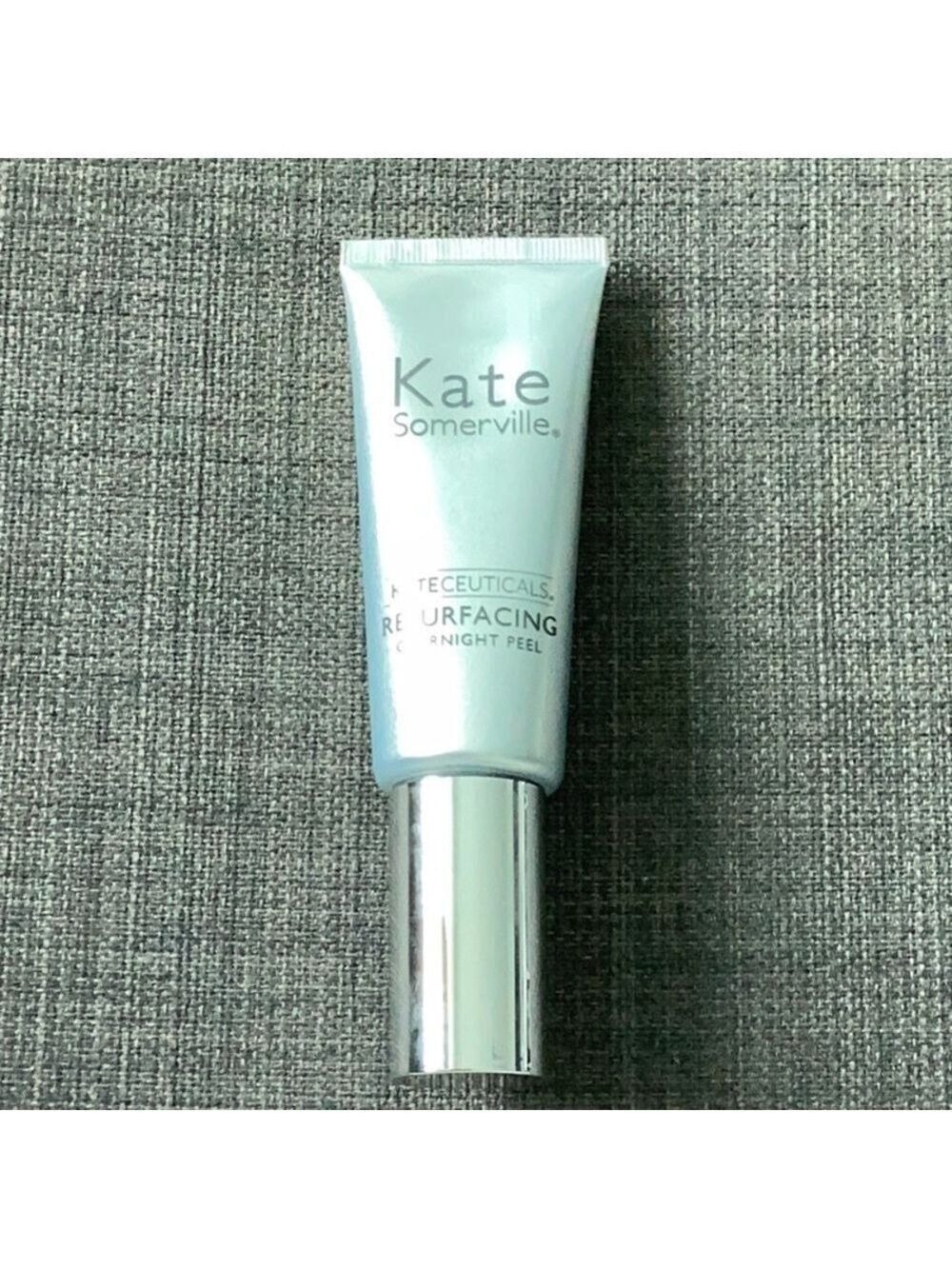KATE SOMERVILLE KateCeuticals Resurfacing Peel Glycolic Retinol exfoliator - Picture 7 of 12